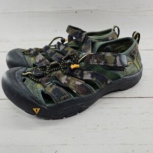 Keen Newport H2 Youth‎ Size 6 Camo Green Sport Outdoor Hiking Sandals Shoes 9212